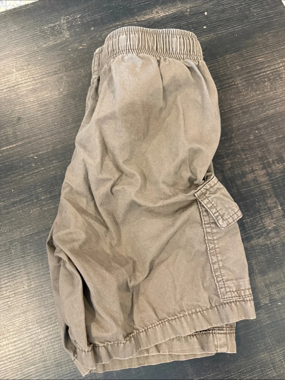 Old Navy Boy’s Cargo Shorts in Gray with Drawstring Waist